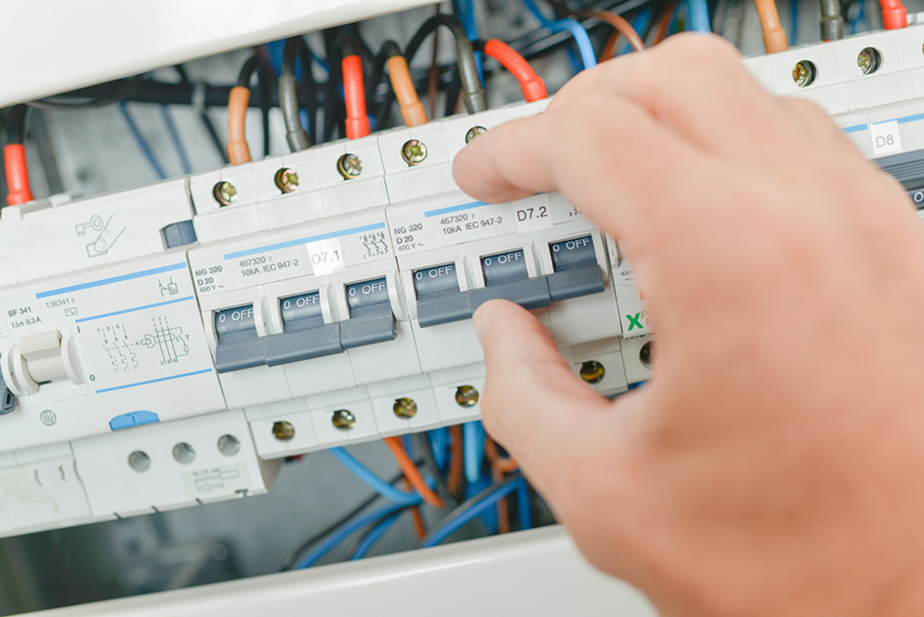 Elektro­installation bei Gilbert Brennecke GmbH in Süplingen