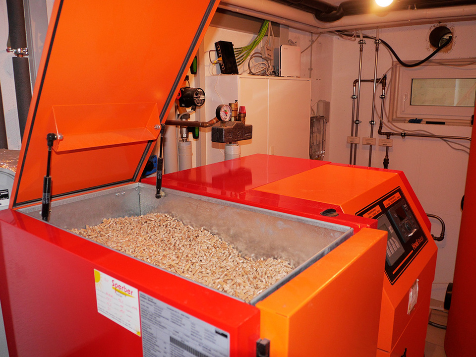 Palletheizung2 bei Gilbert Brennecke GmbH in Süplingen